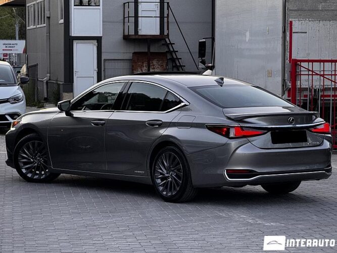 lexus ES 300h 2020