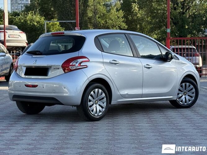 peugeot 208 2015