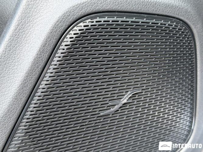 Mercedes CLA 180d 49 mercedes CLA 180d 2020