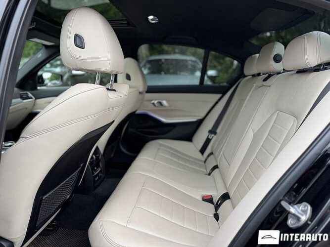 bmw 330 2019