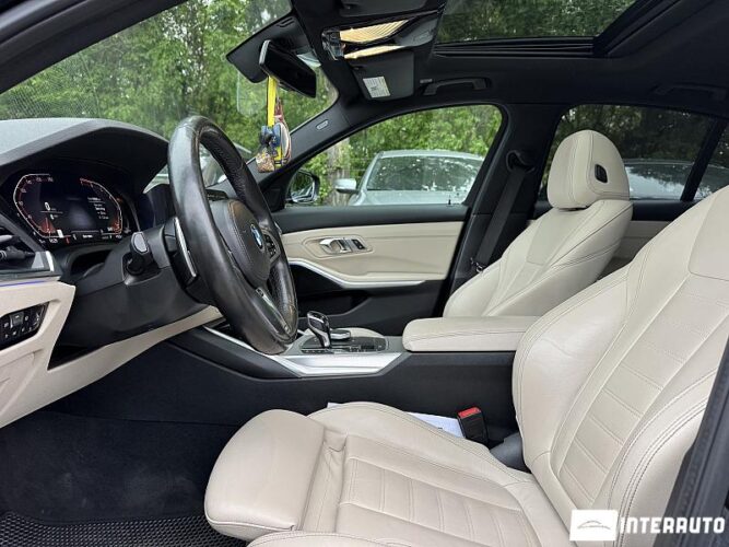 bmw 330 2019