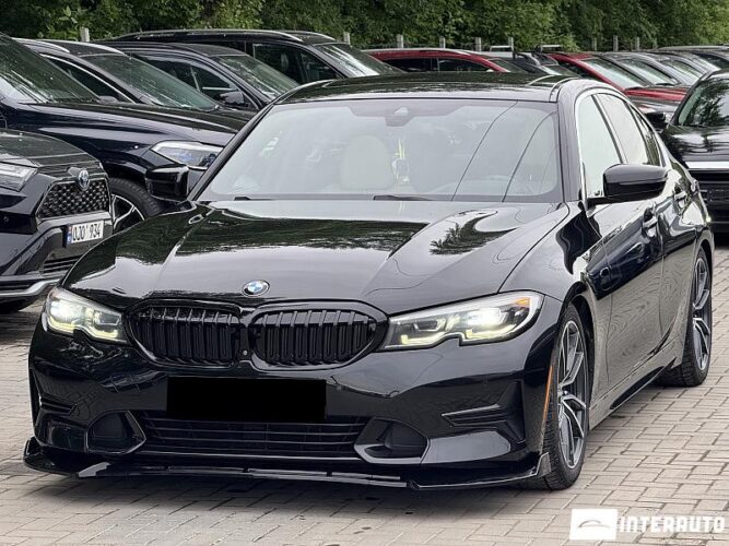 BMW 330 2019 doar la InterAuto