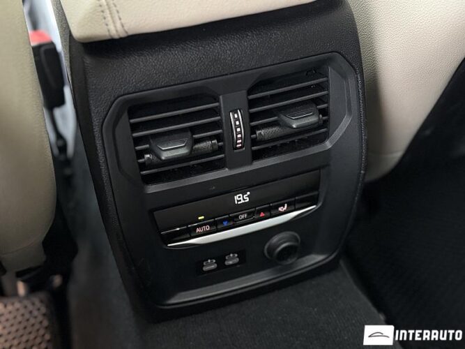 bmw 330 2019