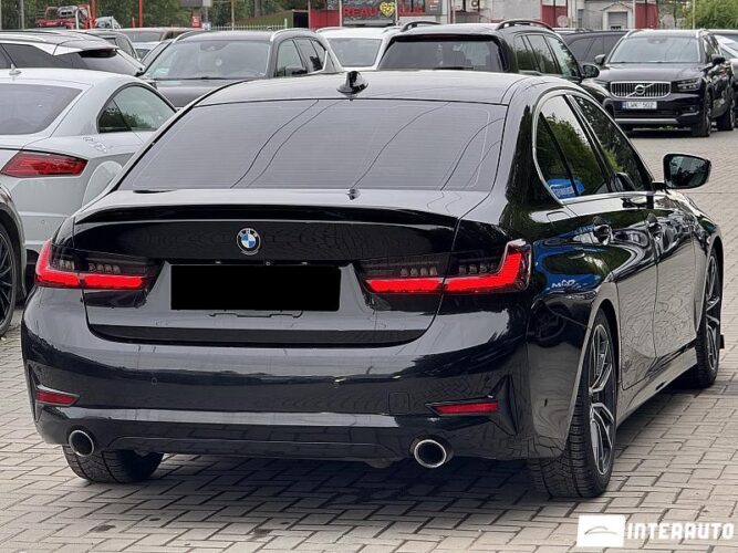 bmw 330 2019