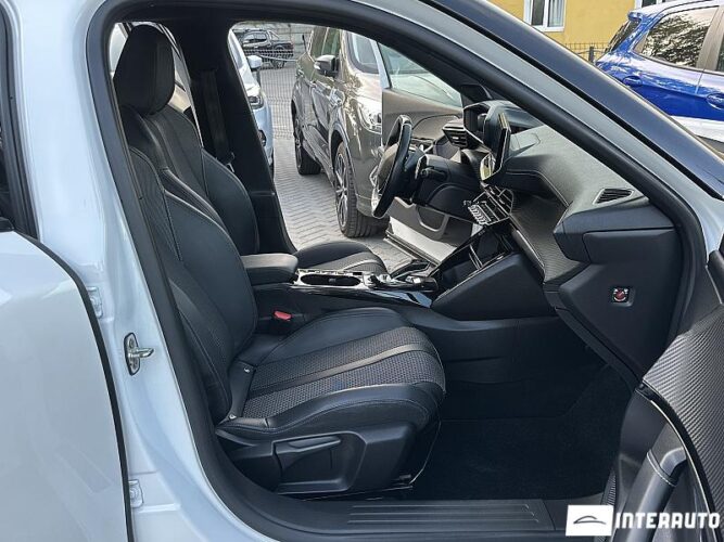 peugeot 2008 2021