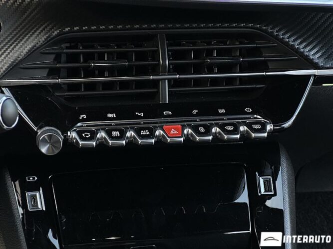 Peugeot 2008 2021 doar la InterAuto