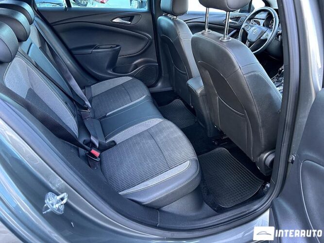 opel Astra 2019