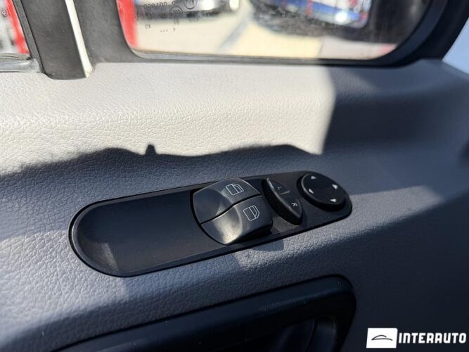 Mercedes Sprinter 40 mercedes Sprinter 2011