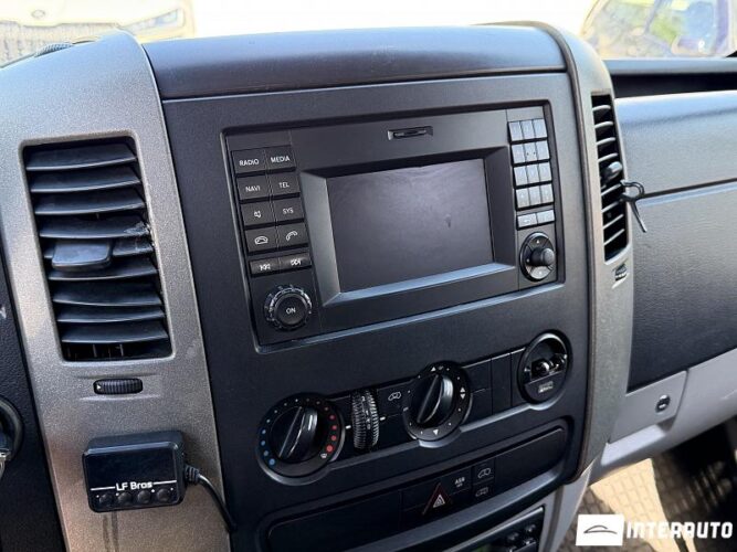 Mercedes Sprinter 36 mercedes Sprinter 2011