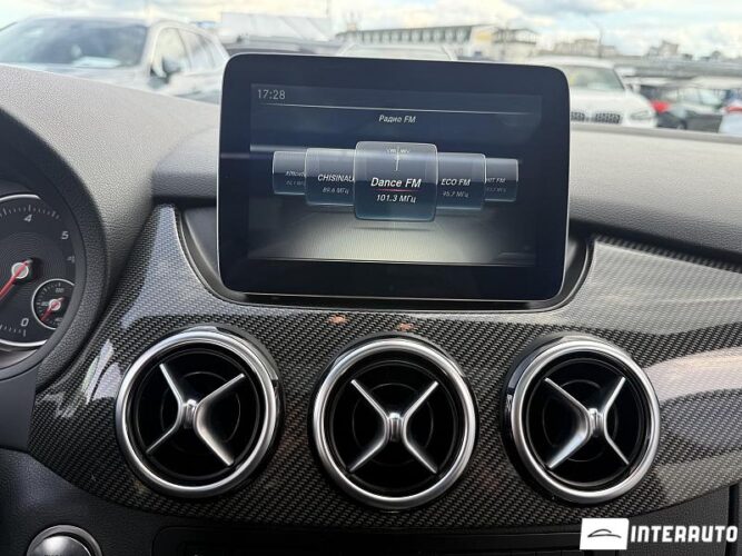 mercedes B 180 2016