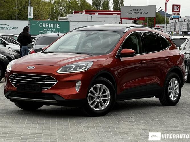 Ford Kuga 2020 doar la InterAuto