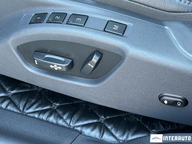volvo XC 60 2016