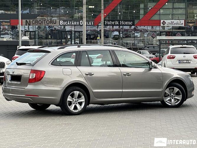 skoda Superb 2011