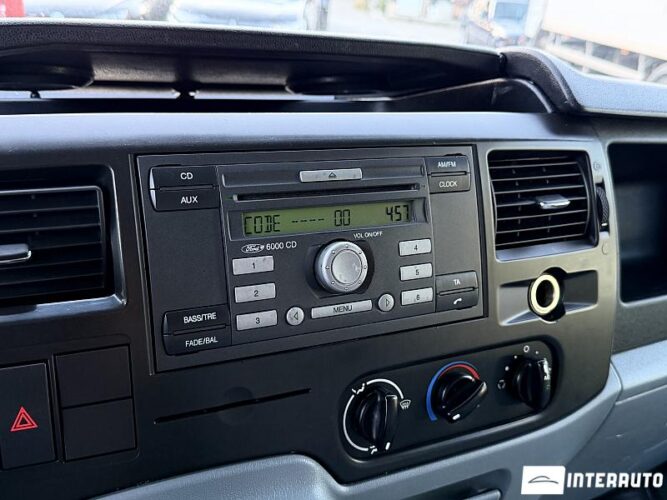ford Transit 2011