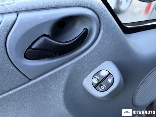 ford Transit 2011