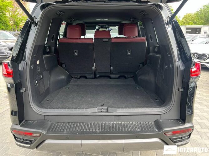Lexus LX 600 63 lexus LX 600 2024