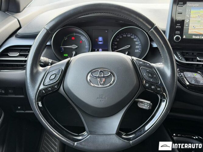 Toyota C-HR 40 toyota C-HR 2021