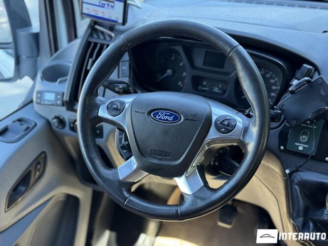 ford Transit 2018