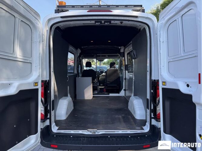 ford Transit 2018