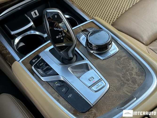 bmw 740 2016