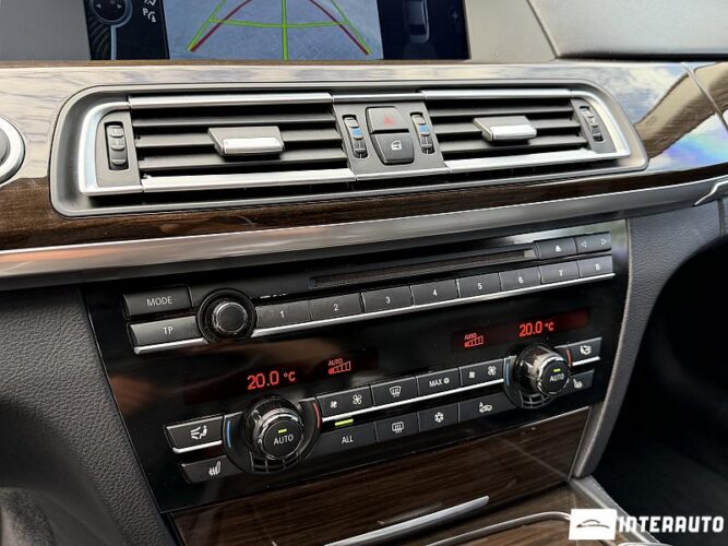 bmw 750 2009