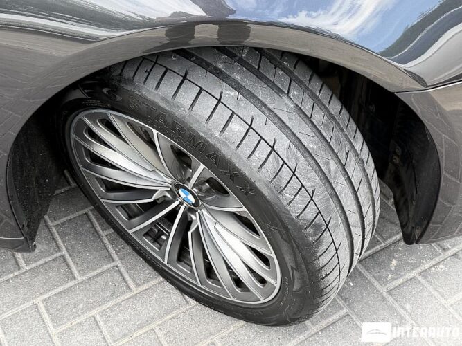 bmw 750 2009