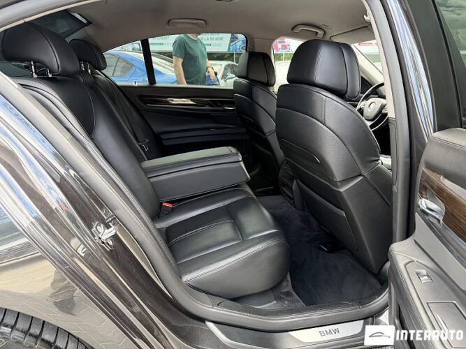 bmw 750 2009