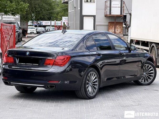 bmw 750 2009