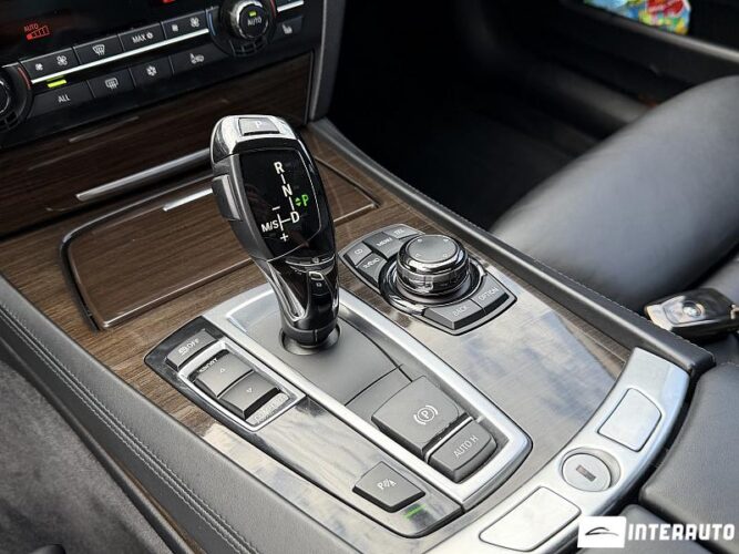 bmw 750 2009