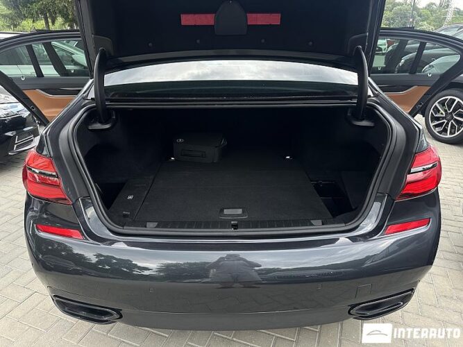 bmw 740e 2017