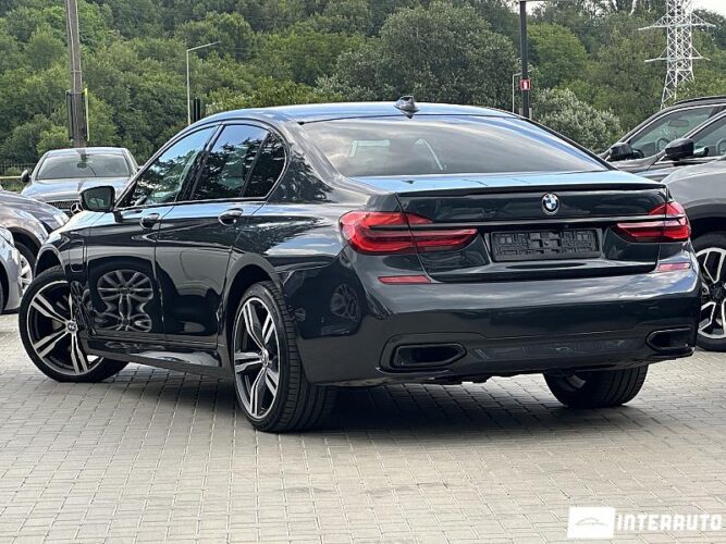 bmw 740e 2017