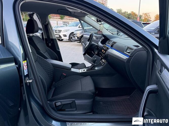 Skoda Superb 48 skoda Superb 2021