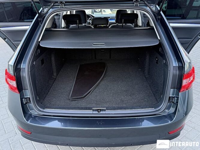 Skoda Superb 53 skoda Superb 2021