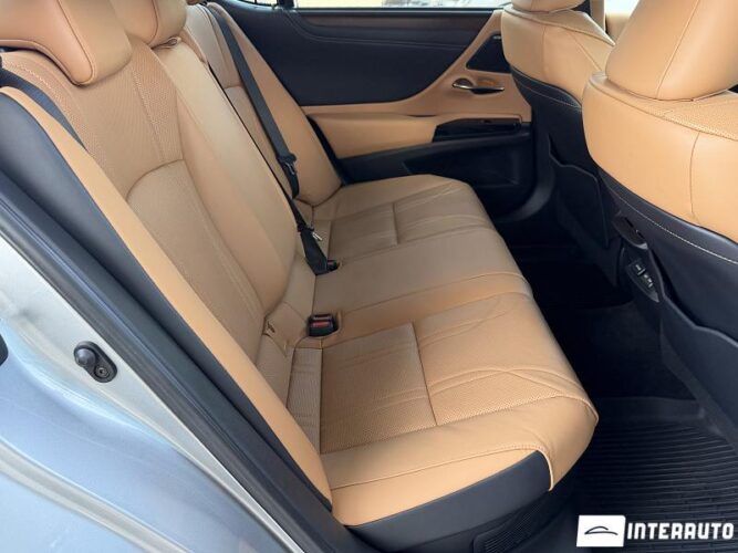 lexus ES 300h 2023
