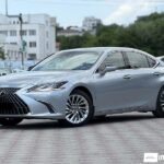 Lexus ES 300h 2023