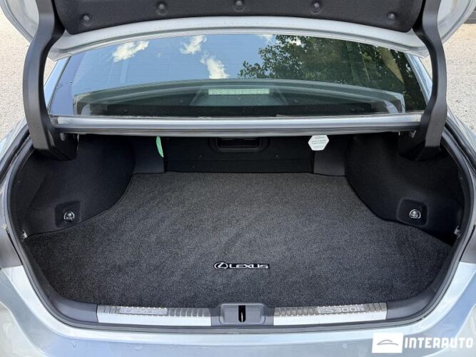 lexus ES 300h 2023