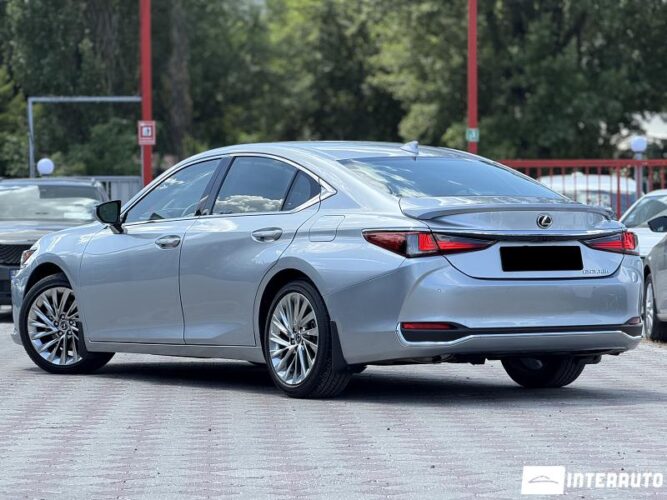 lexus ES 300h 2023
