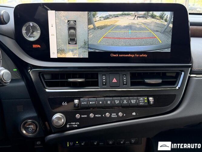 lexus ES 300h 2023