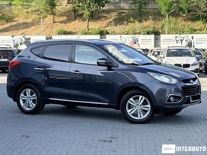 Hyundai ix35 2010 doar la InterAuto