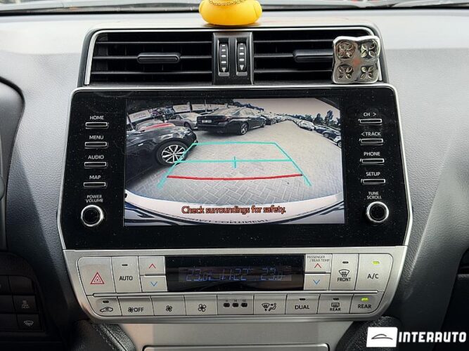 Toyota Land Cruiser Prado 2021 doar la InterAuto