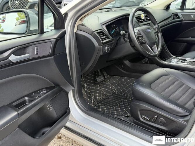 Ford Fusion 33 ford Fusion 2018