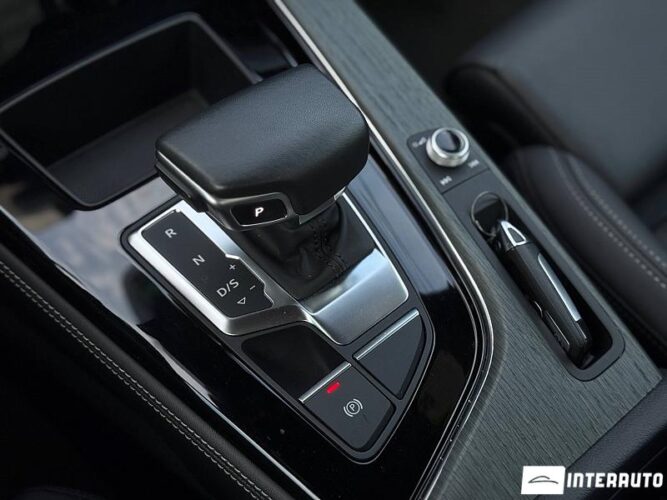 audi A4 2023