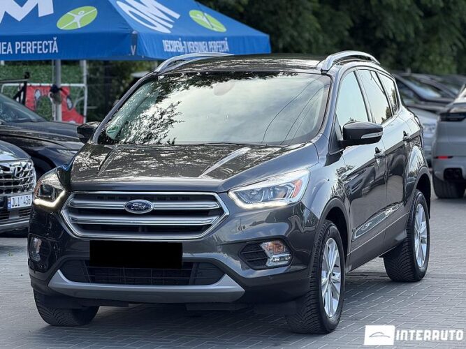 Ford Kuga 2017 doar la InterAuto