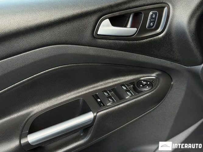 ford Kuga 2017