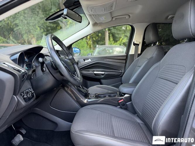 ford Kuga 2017