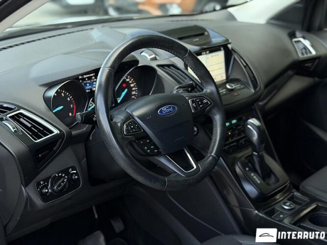 ford Kuga 2017