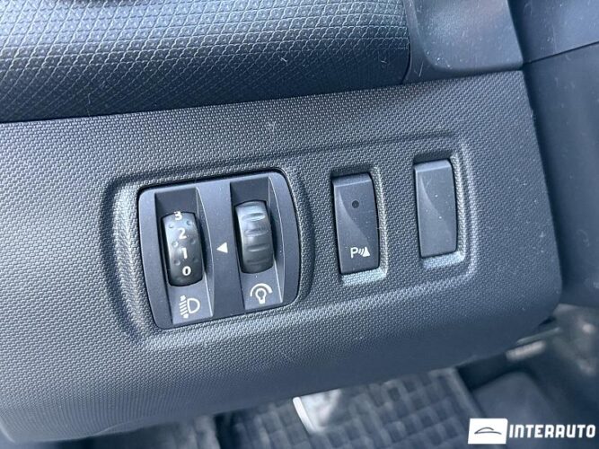Renault Clio 42 renault Clio 2015