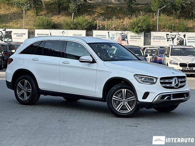 Mercedes GLC 300 2020 doar la InterAuto