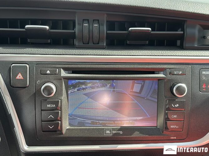 toyota Auris 2013
