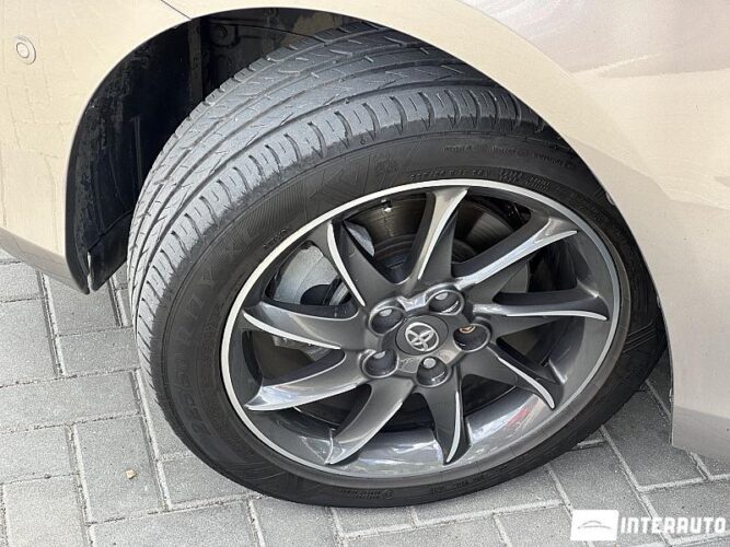 toyota Auris 2013